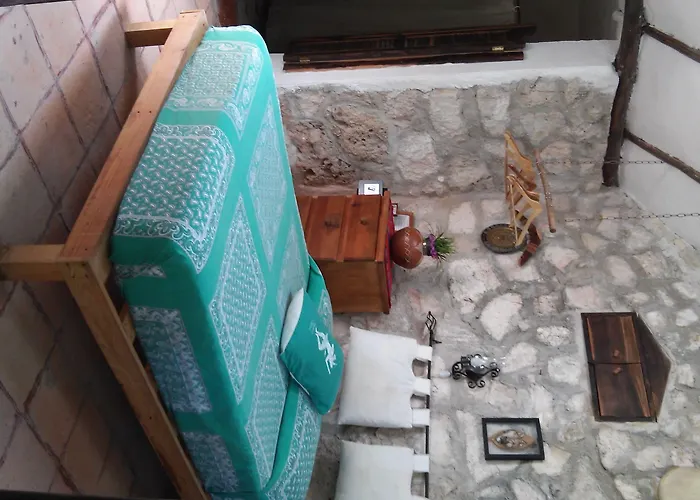 Hotel Casitas Kinsol 2*