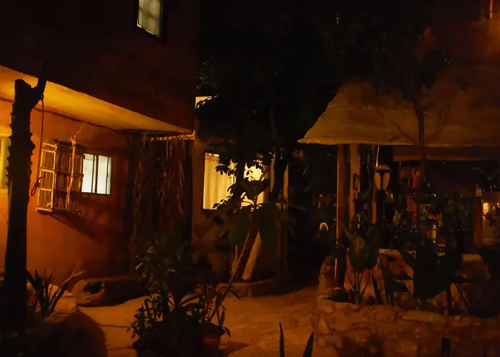 Hotel Casitas Kinsol 2*